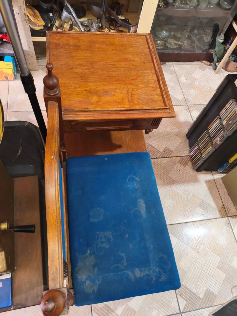 Linda mesinha de telefone antiga em ótimo estado ? - Foto 3