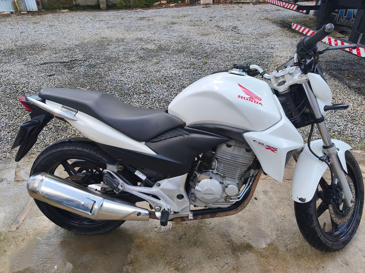 Cb 300 - Foto 3