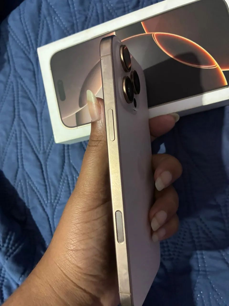 iPhone 16 Pro Max  - Foto 2
