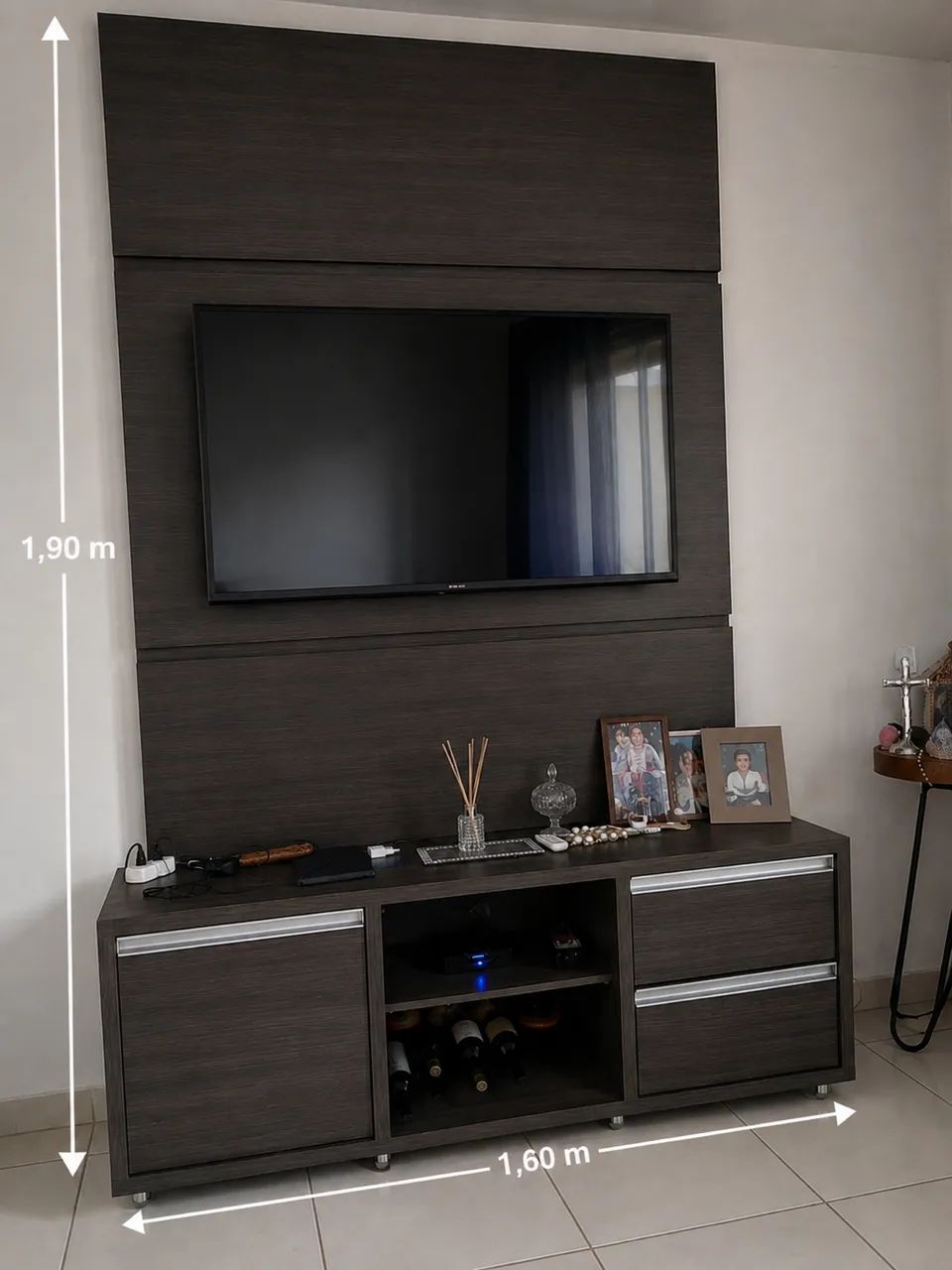 Rack com painel de mdf planejado 