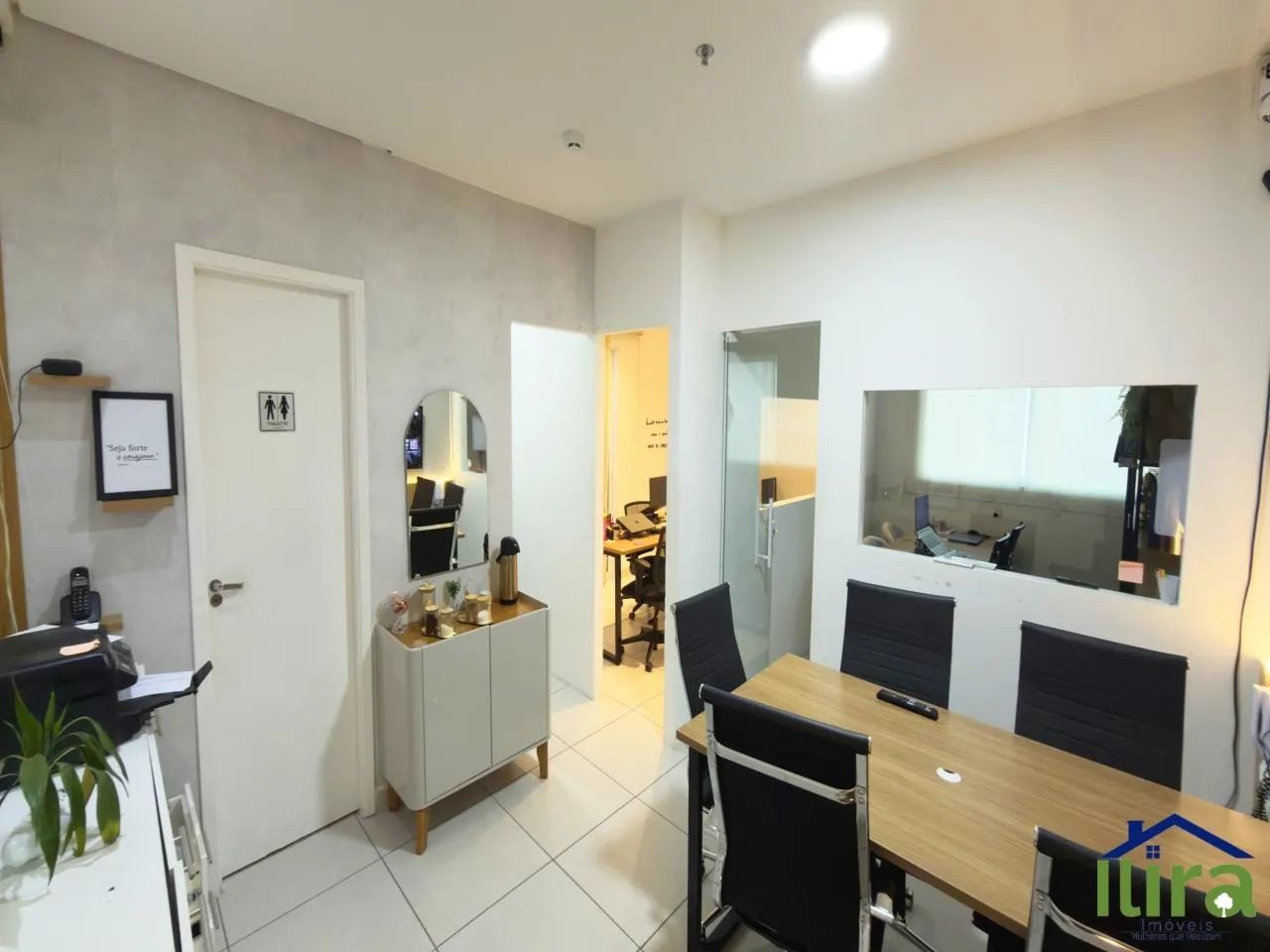 Sala Comercial de 42 M² Em Osasco Torre Do Paco - Foto 2