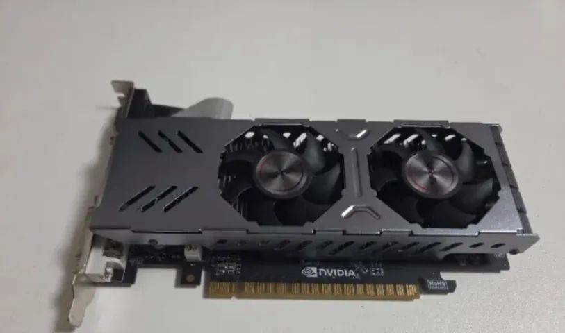 Placa de video gtx 750 2gb usada