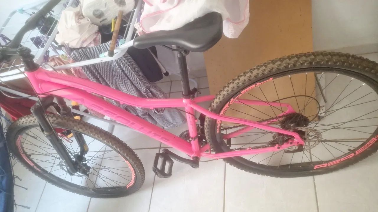 Bicicleta absolutamente.