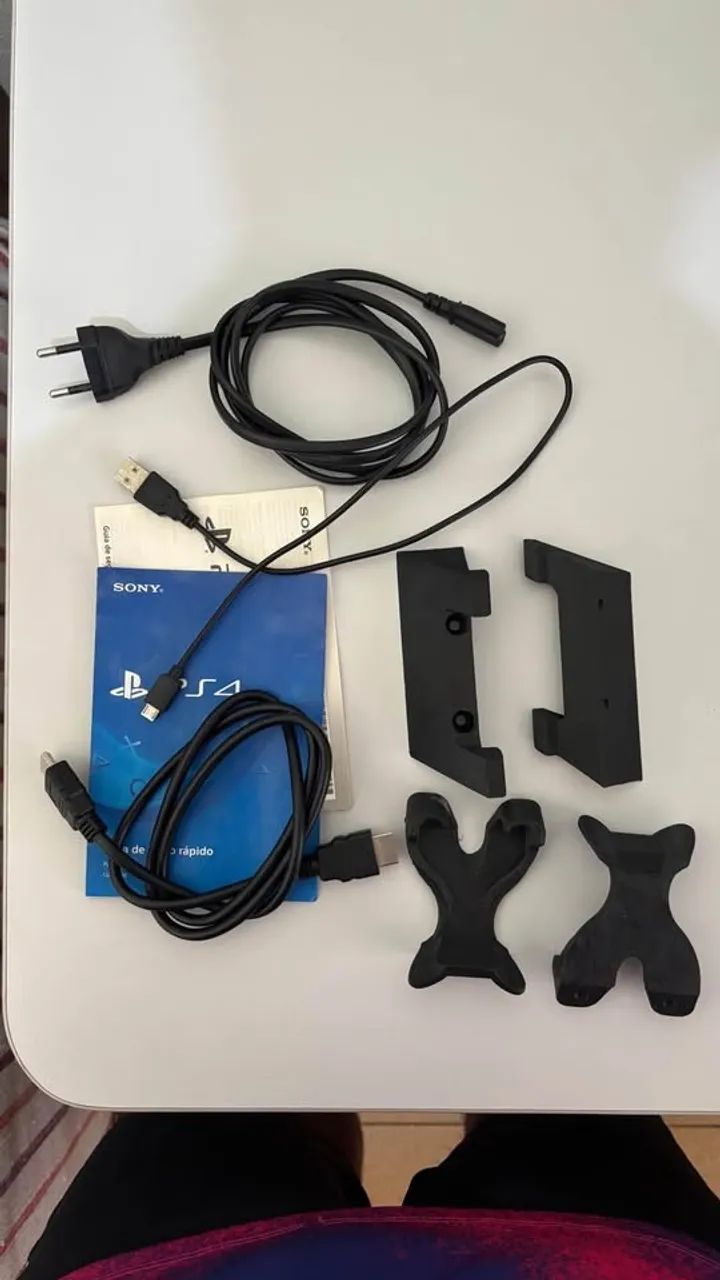 PS4 Slim 1TB com 2 controles e 3 jogos - Foto 3