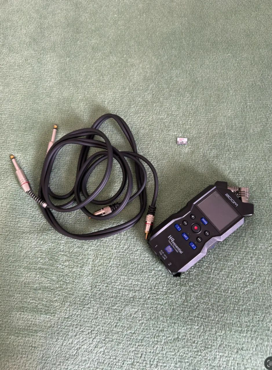 Gravador de Áudio Zoom H4N Essential - Preto + CARTAO DE MEMORIA E CABO - Foto 3