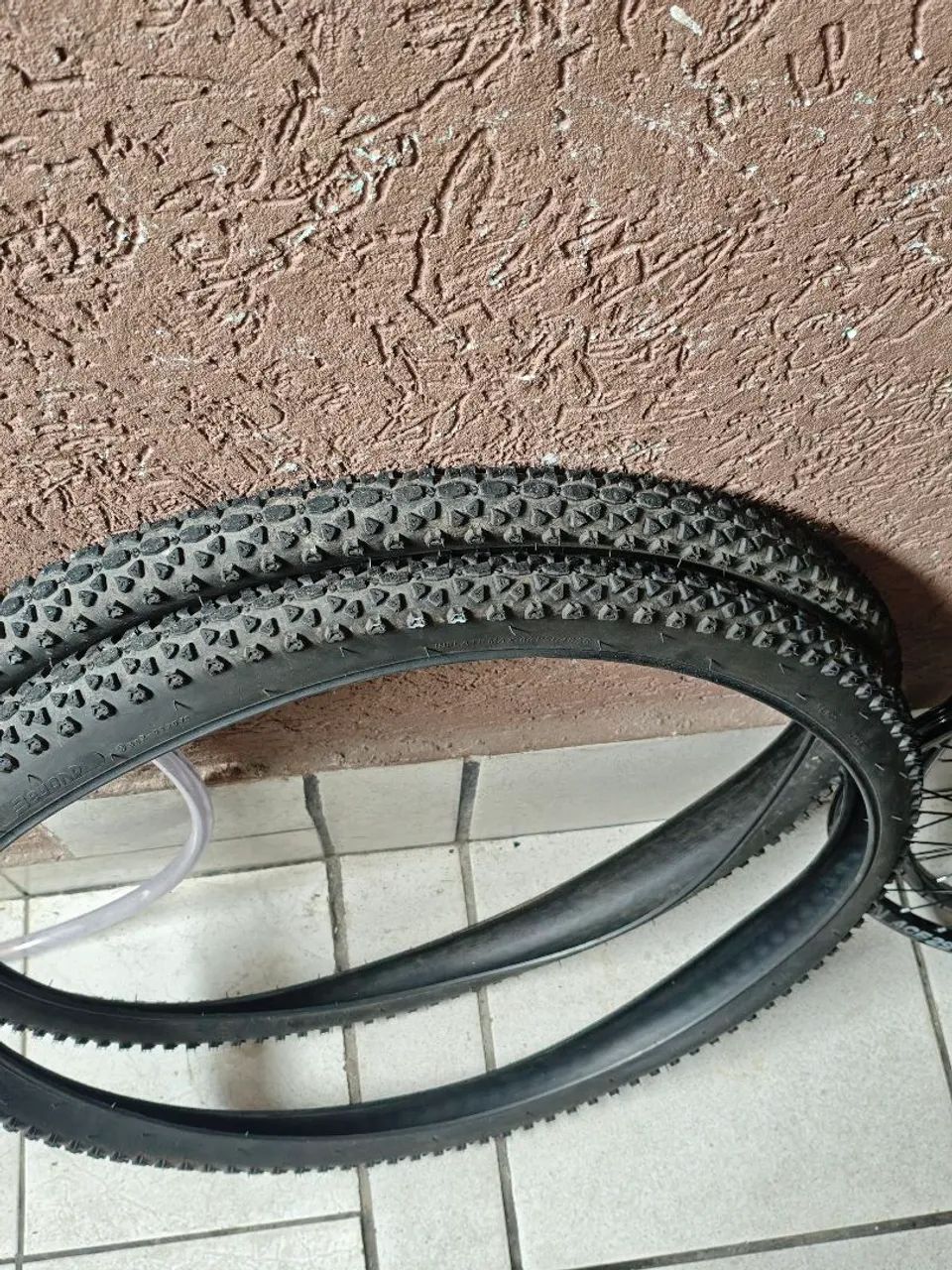 Par de rodas e pneus  - Foto 3