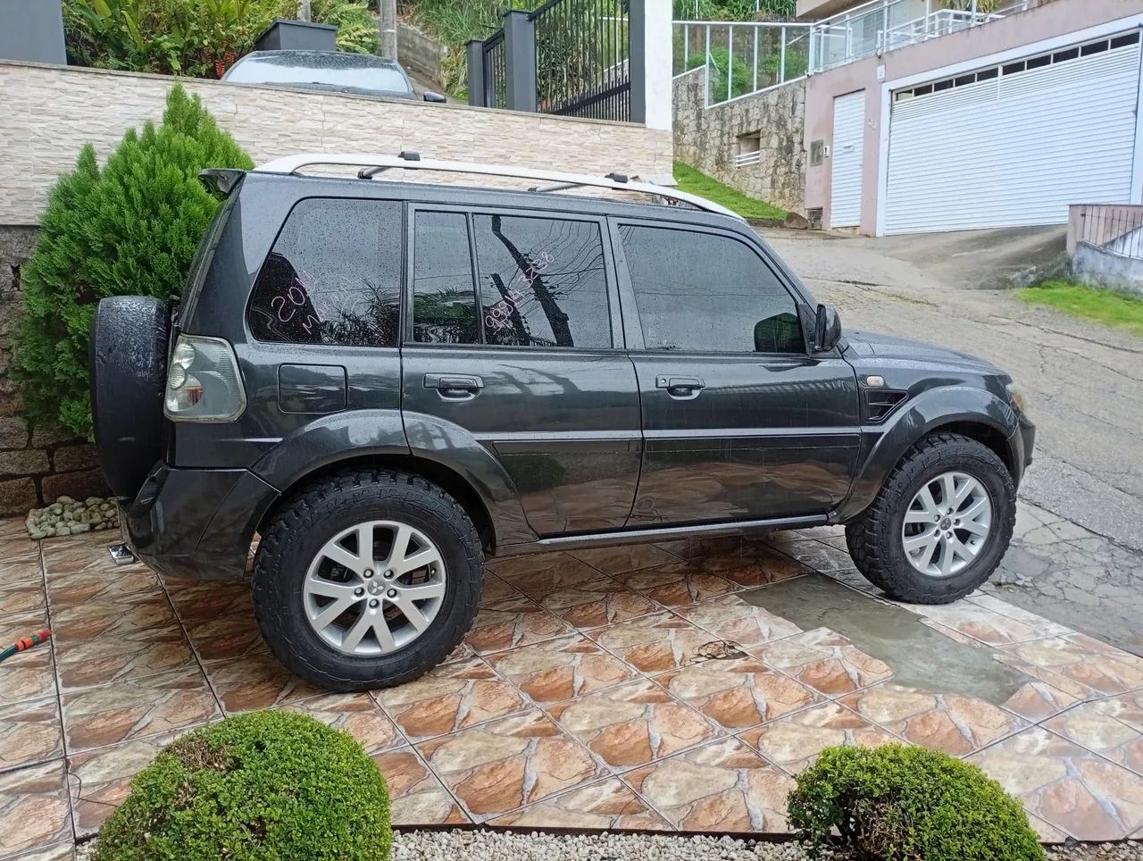 Mitsubishi Pajero Pajero TR4 2.0/ 2.0 Flex 16V 4x4 Mec. 2011