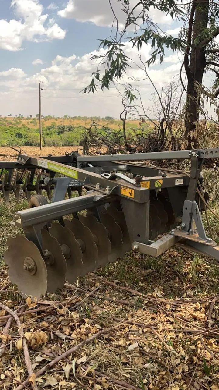 Grade Niveladora de Controle 36 Discos