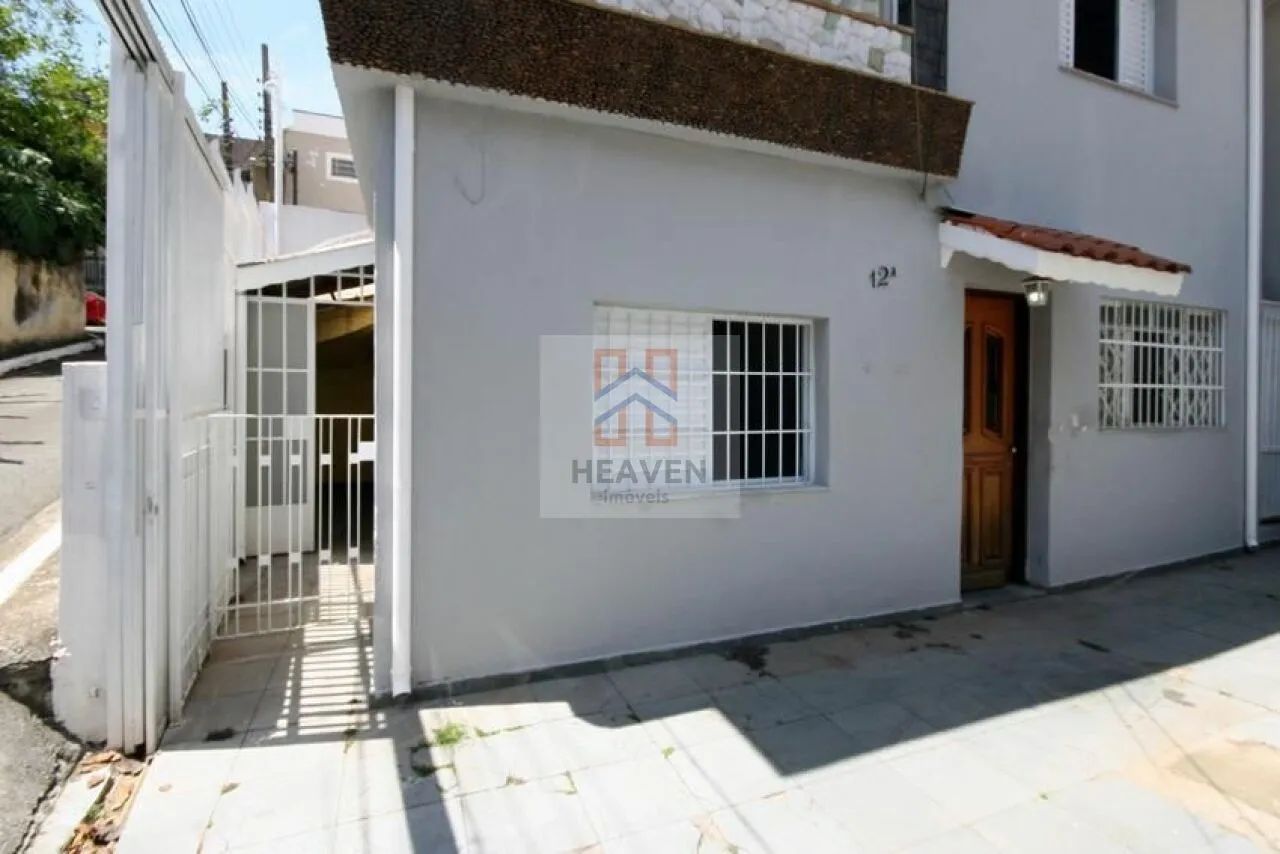 CASA DE VILA NA ACLIMAÇÃO