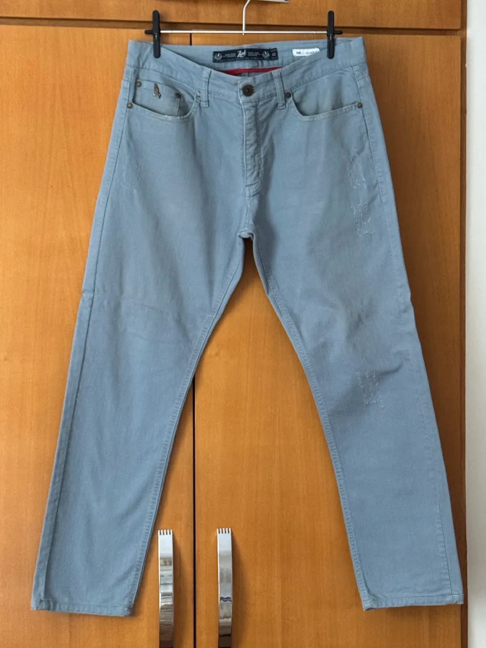 Calça ZAK azul claro tamanho 42  - Foto 4