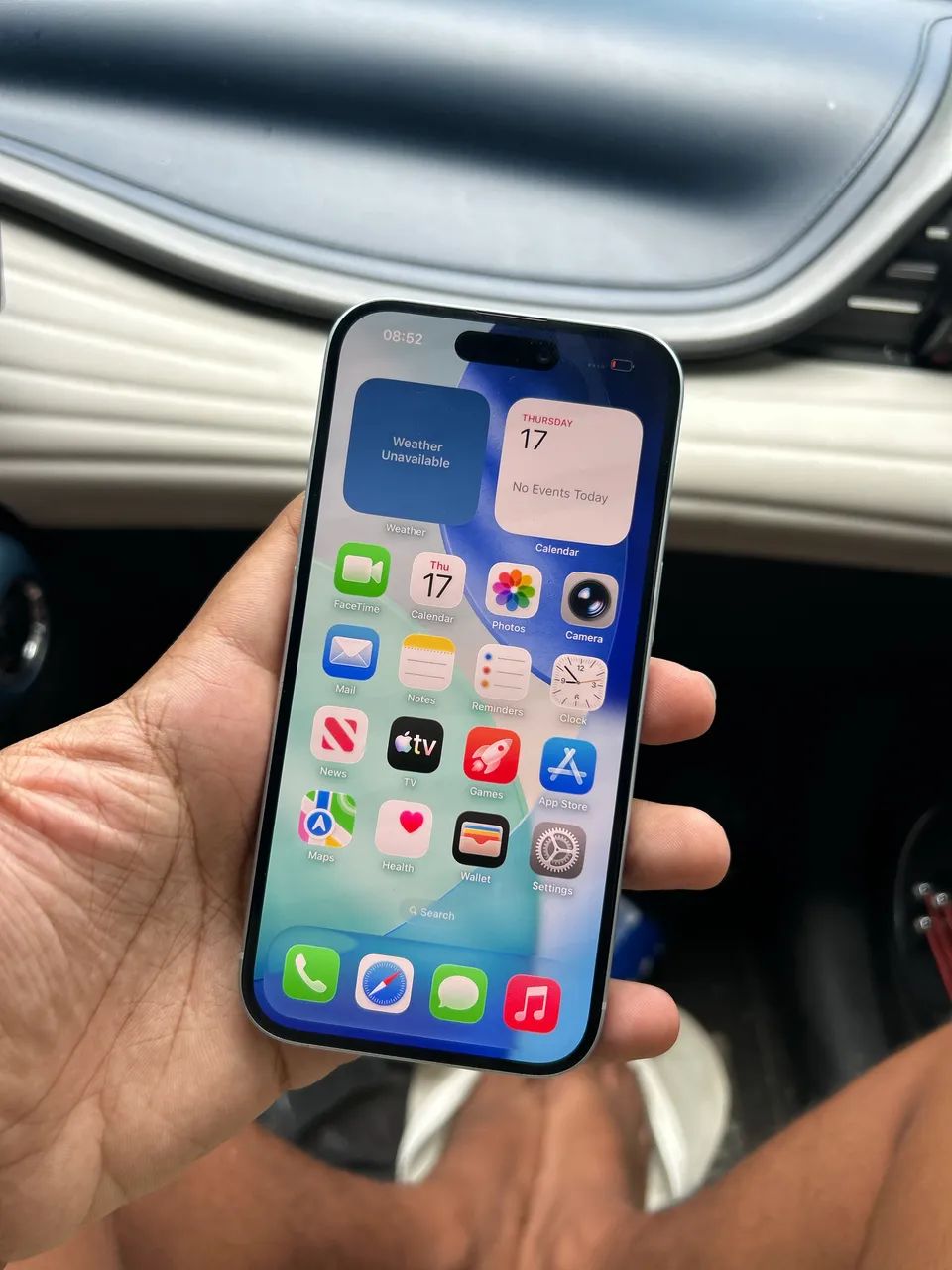 iPhone 15 128GB