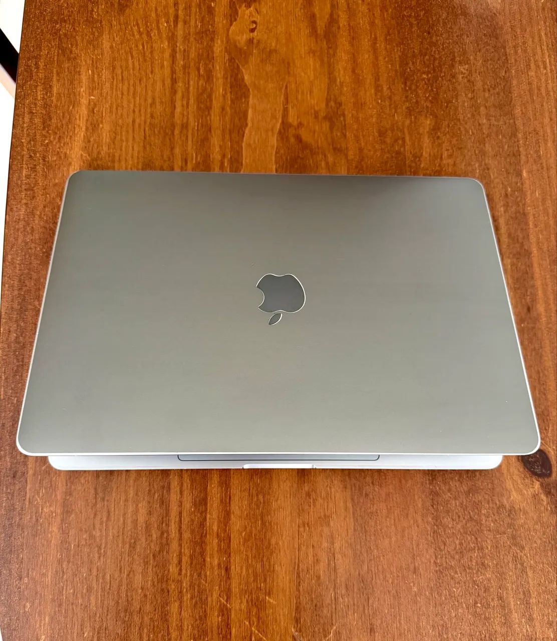 MacBook Pro 5.1GHz, 8G, 2018, Sequoia 2.2Terra Memória