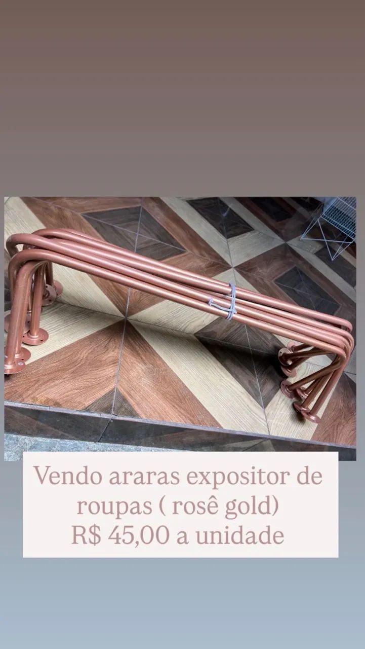 Araras expositor e provador 
