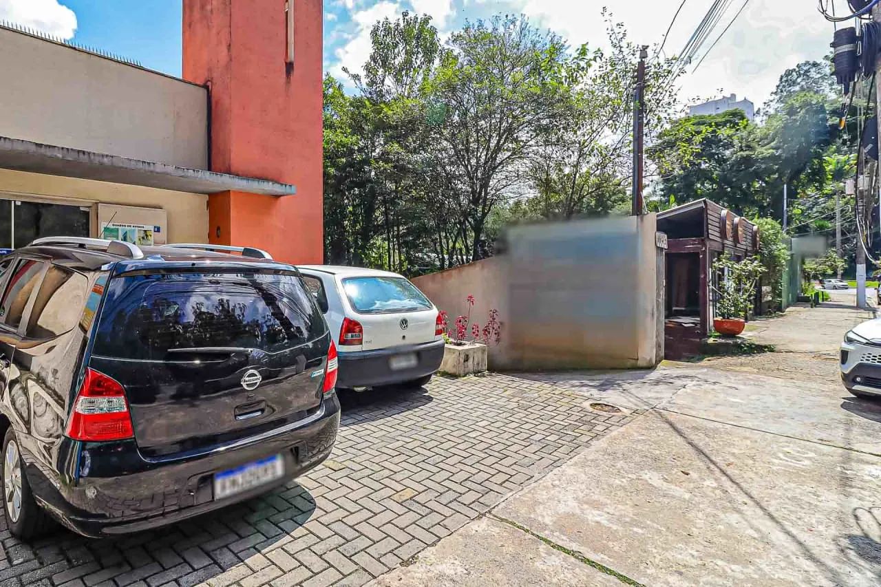 Prédio comercial na Rua Itapaiuna, 1140  598 m² - Foto 3