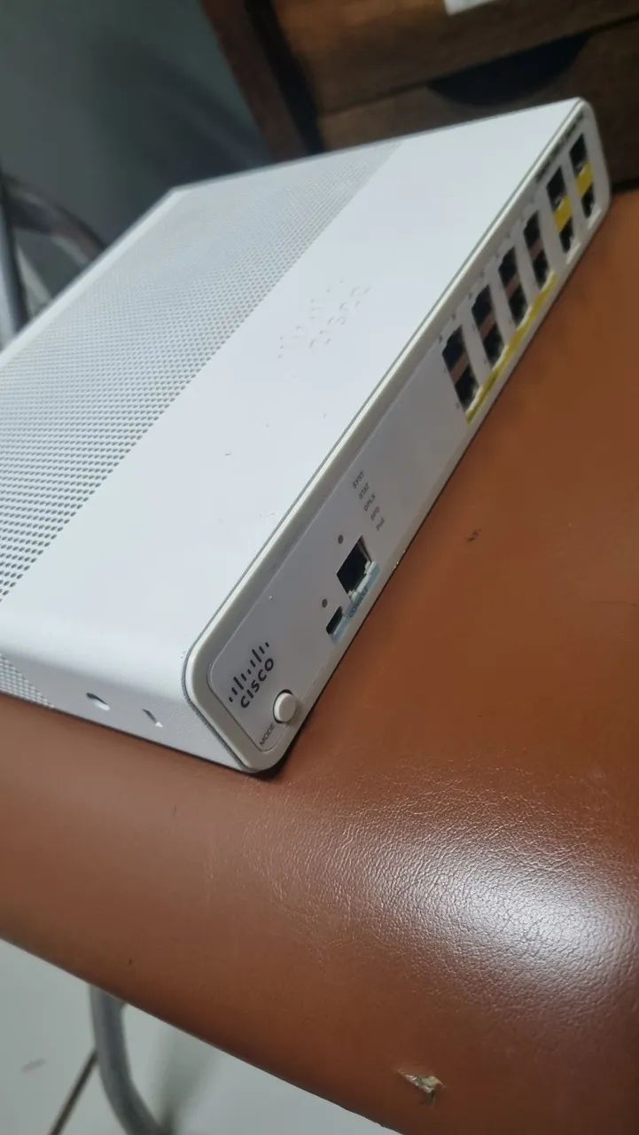 Switch Cisco Catalyst 2960-C (8 Portas Fast Ethernet + Upinks) - Seminovo / Testado - Foto 5