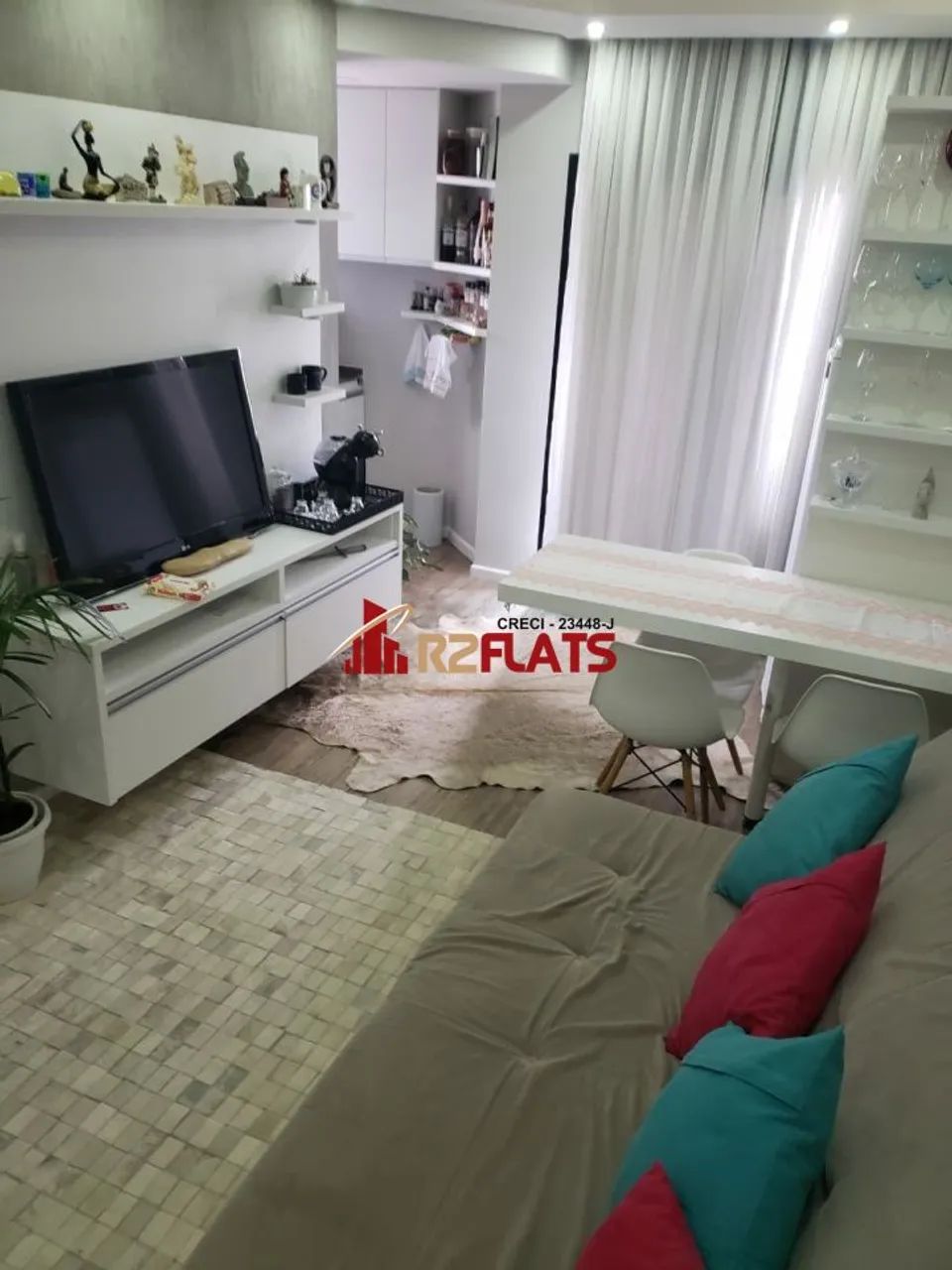 Flat com ótimo preço no bairro Consolação. Confira!