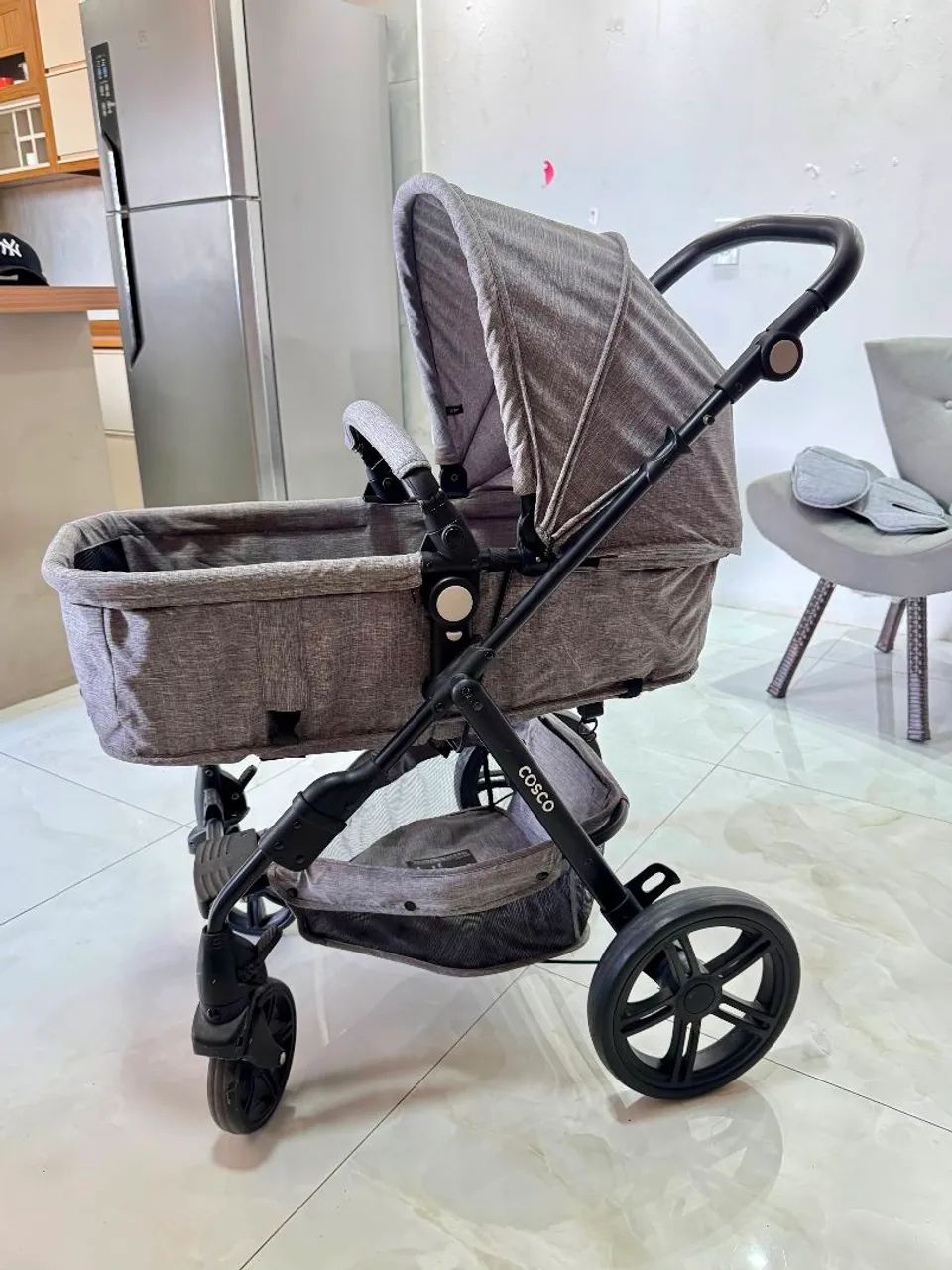 Carrinho de bebê COSCO - Foto 4