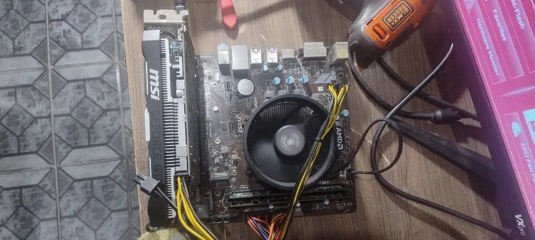 Placa-mãe Msi B450m-a Pro Max (ms-7c52) - Preto - SEM ESPELHO - Foto 4