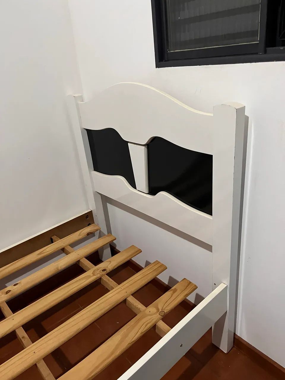 Cama solteiro + colchão  - Foto 2