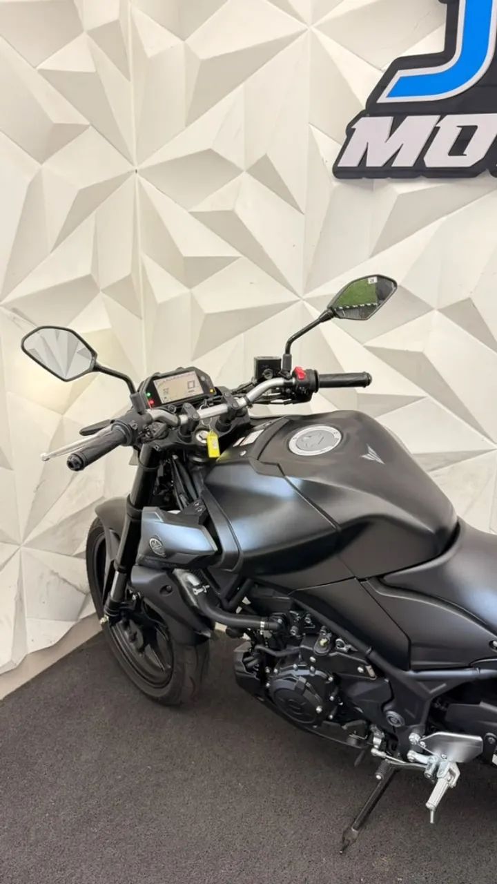 YAMAHA MT-03 ABS 2025 - Foto 5
