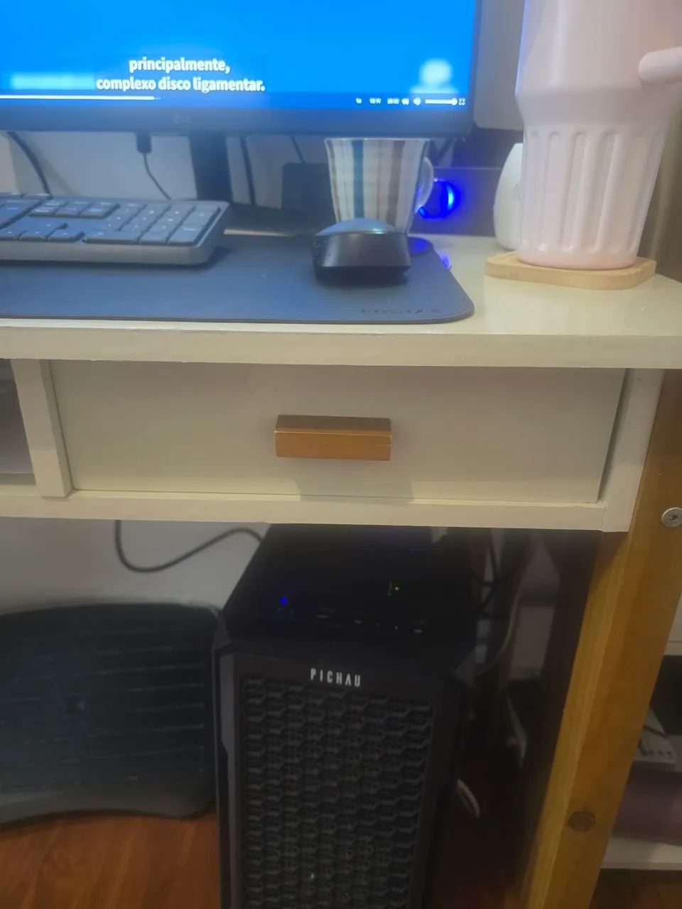 Mesa de estudo/escritório  - Foto 5