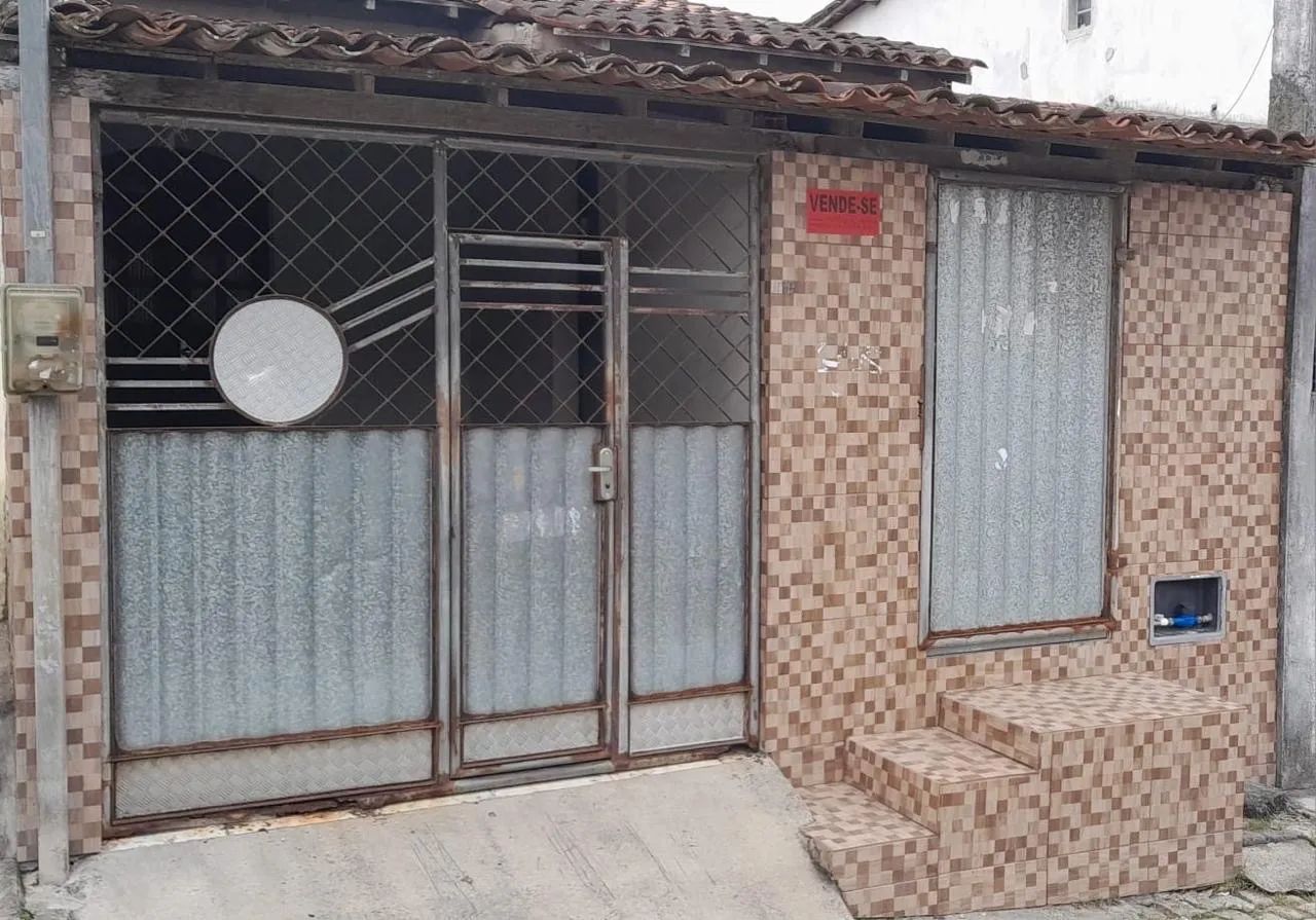 Casa com 3 quartos e ponto comercial!