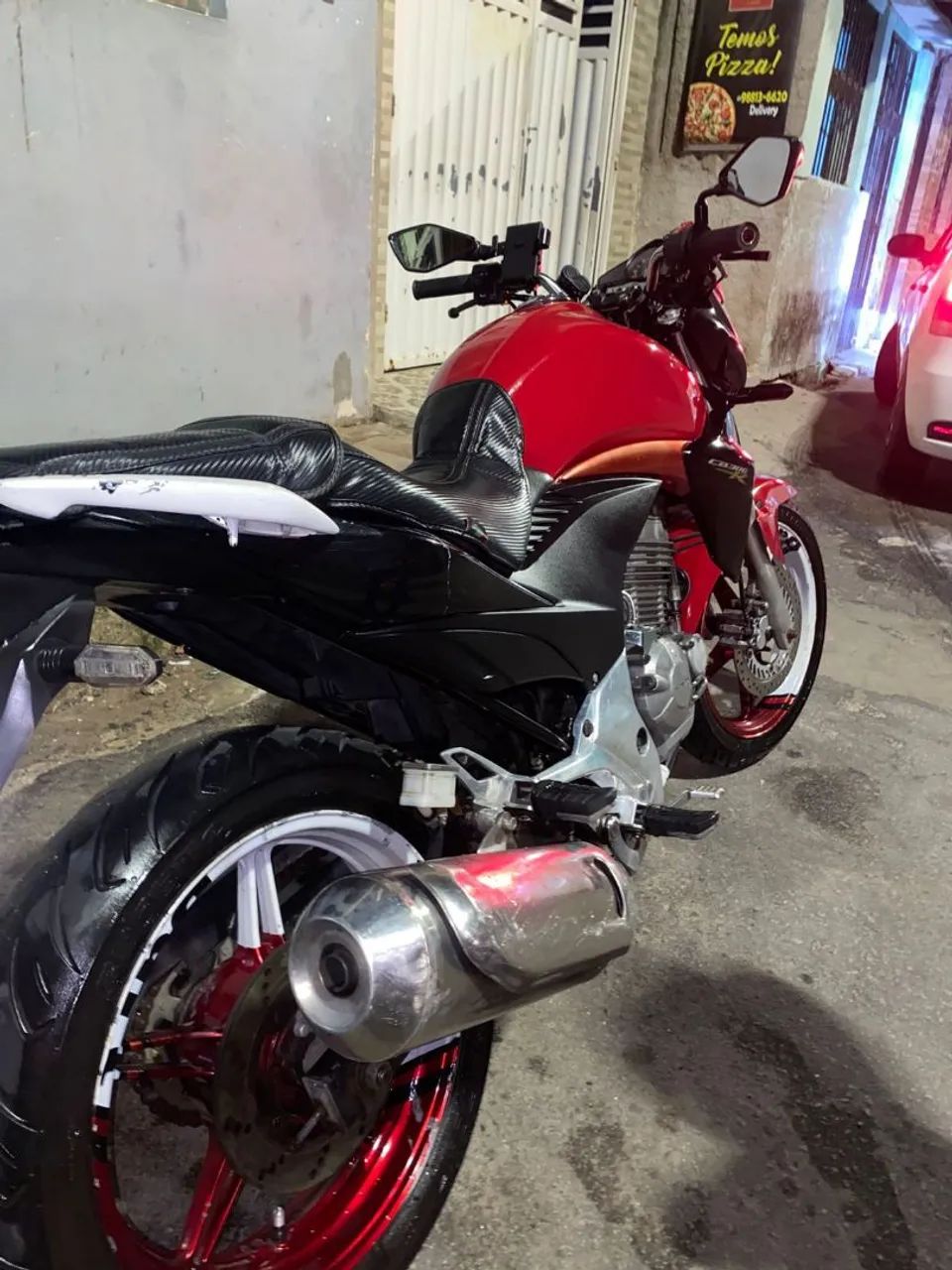 HONDA CB 300R 2010 - Foto 3