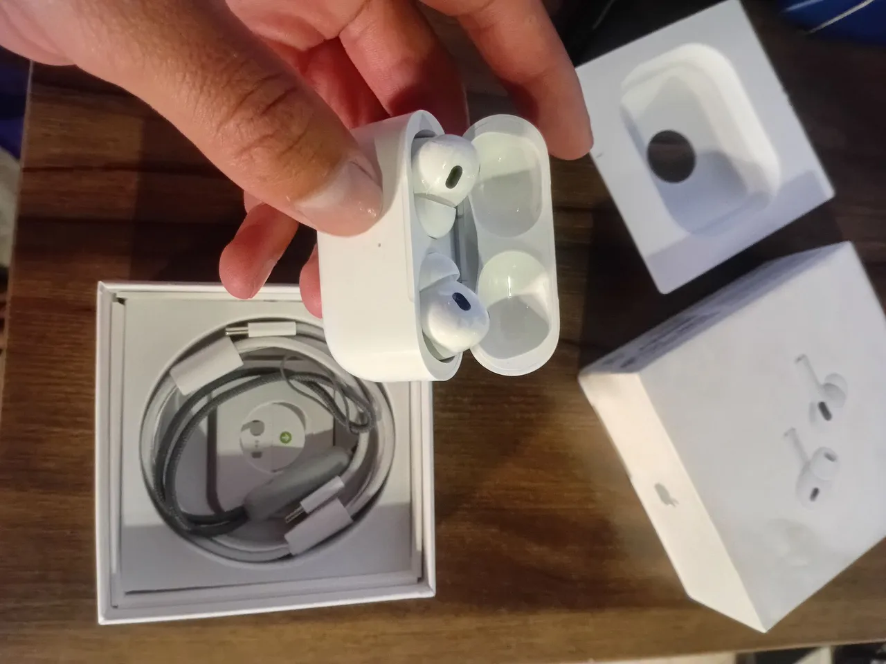 AirPods Pro 2 - SEM LADO ESQUERDO (PERDI) - Fones de Ouvido