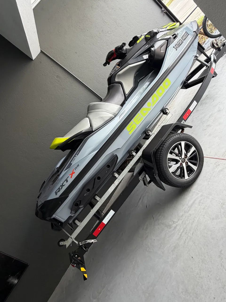 Vendo ou troco 29 - Foto 2