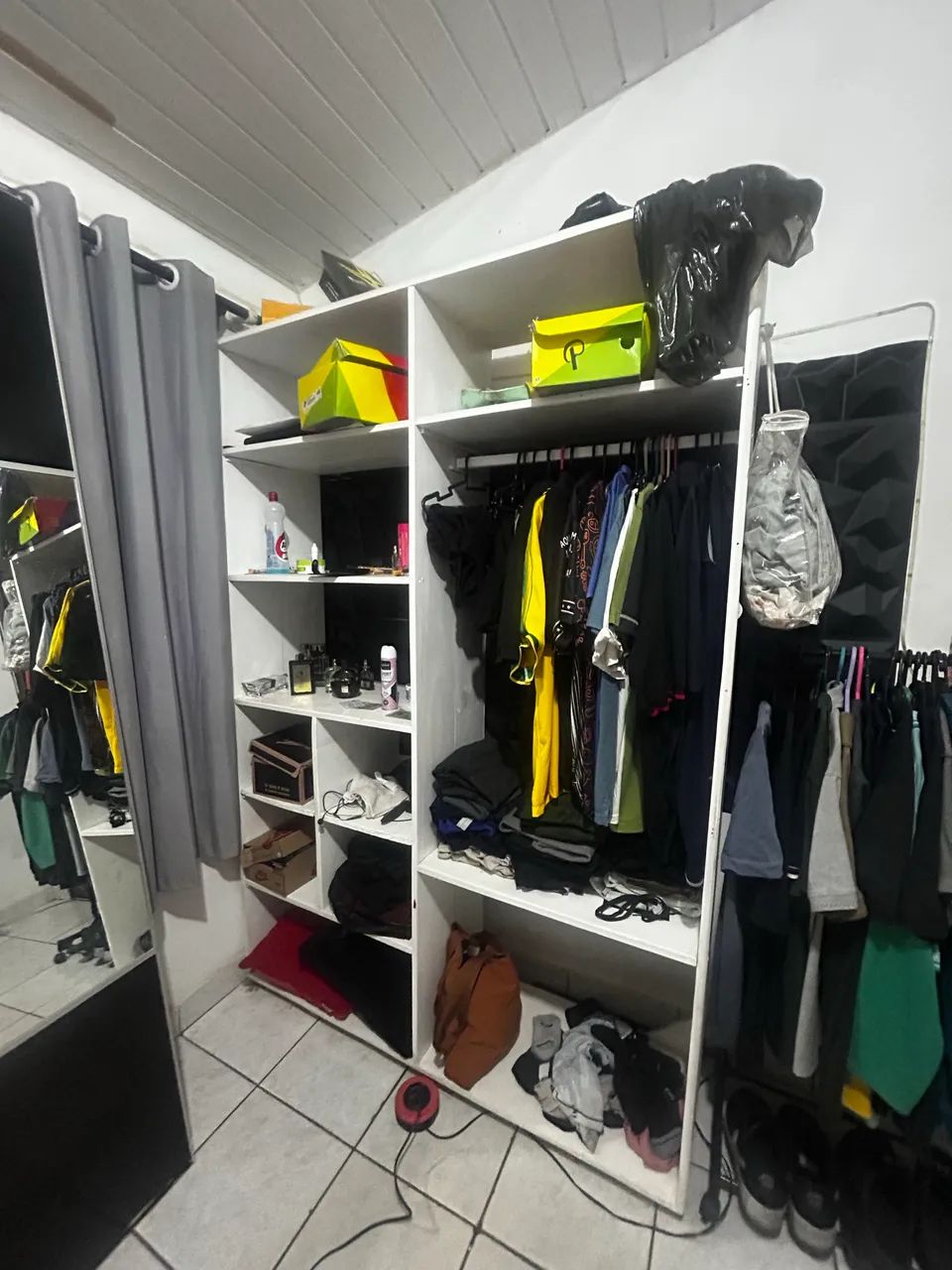 Closet de madeira 