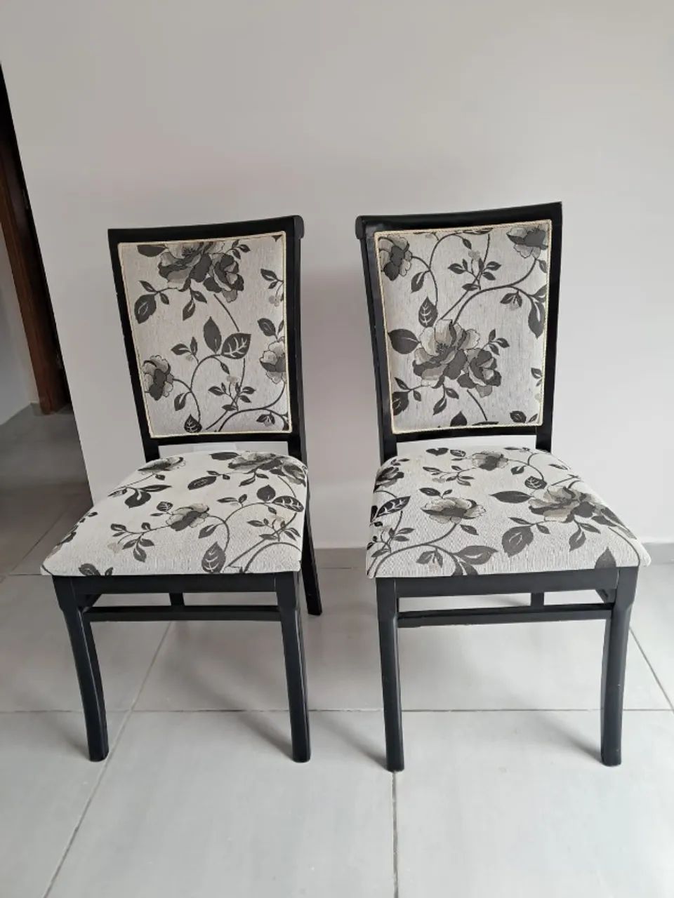 Mesa com 4 cadeiras - Foto 5