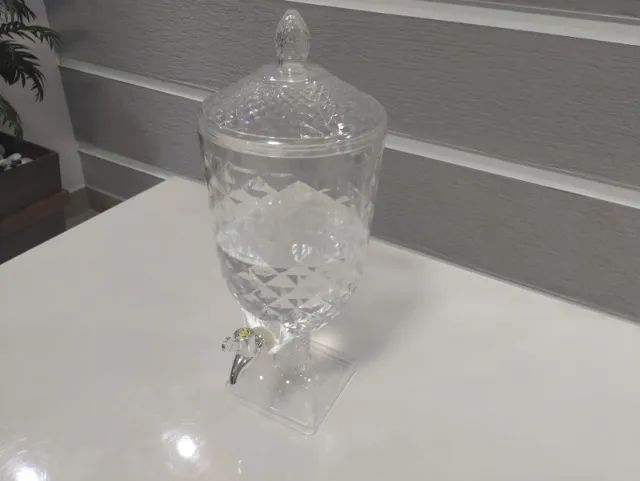 Suqueira / Dispenser de Bebidas Transparente com Torneira - Perfeito Estado - Foto 4