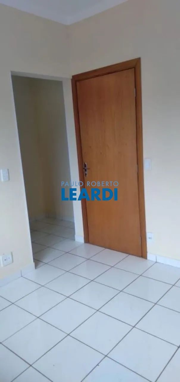 CASA TÉRREA - JARDIM PINHEIROS - SP