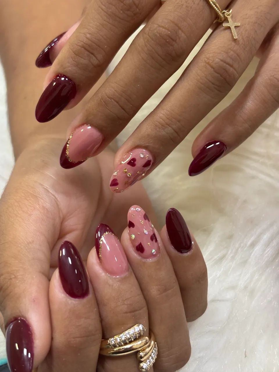 Estamos selecionando manicures para 1 e 3 turno  - Foto 2