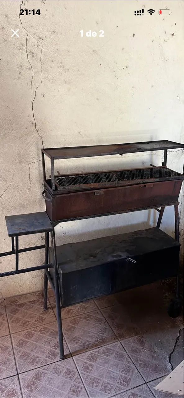 Churrasqueira pra espetinho 