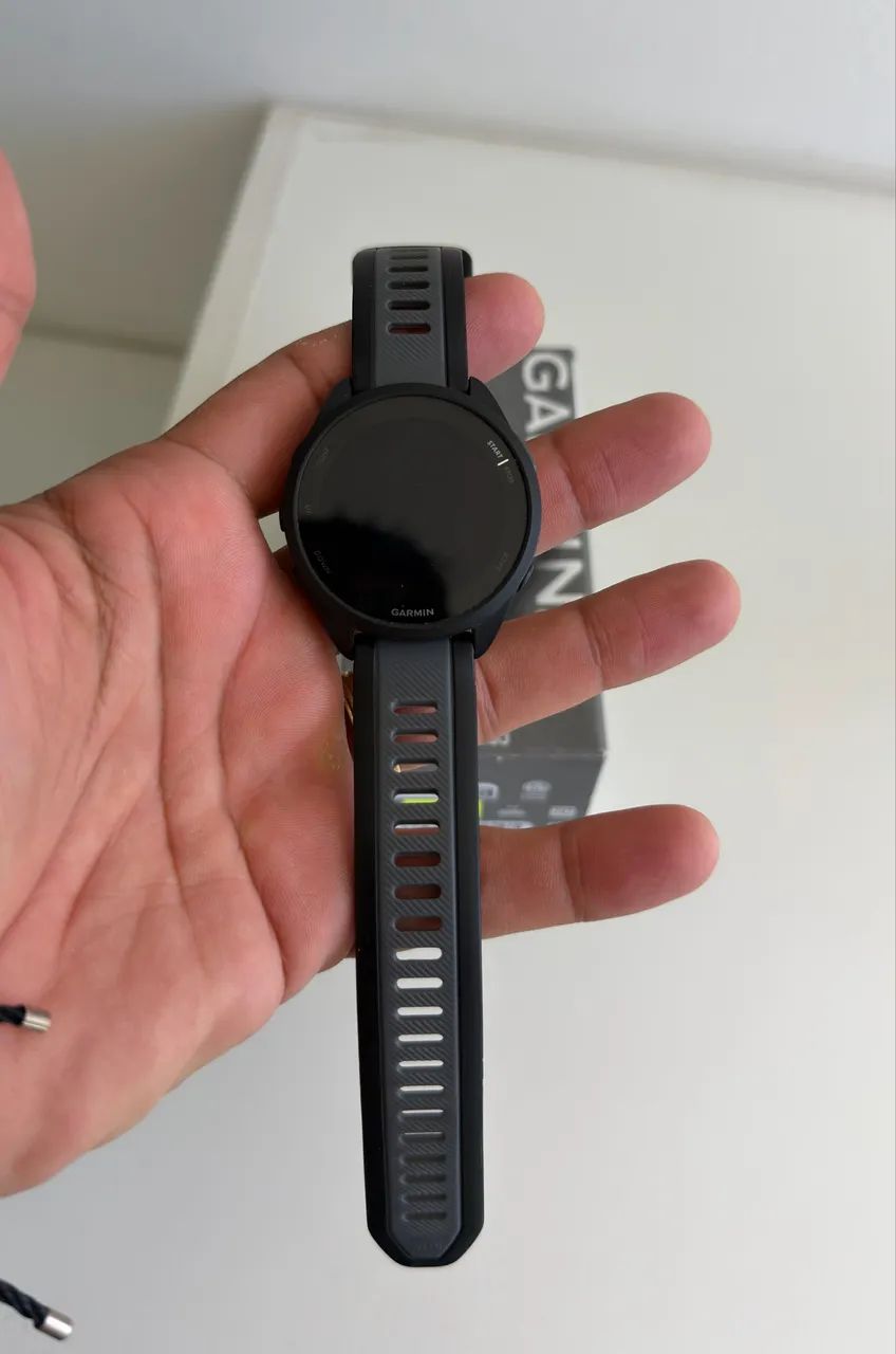 Garmin Forerunner 165