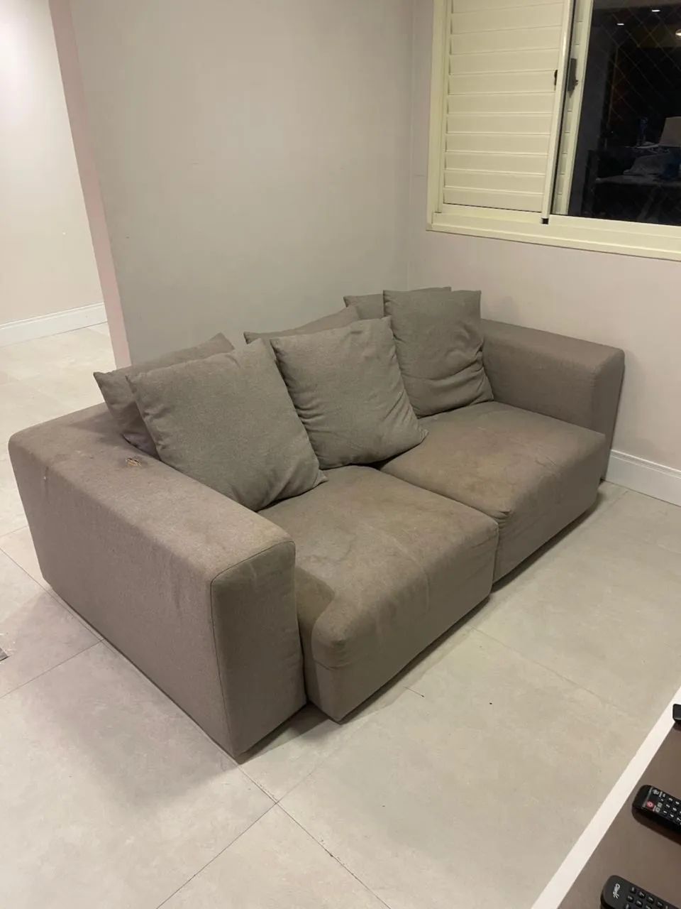 Sofá Breton 2 lugares - Foto 2