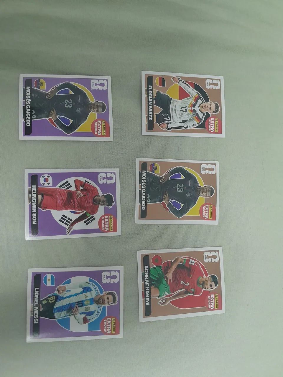 Figurinhas legends 250 reais tudo