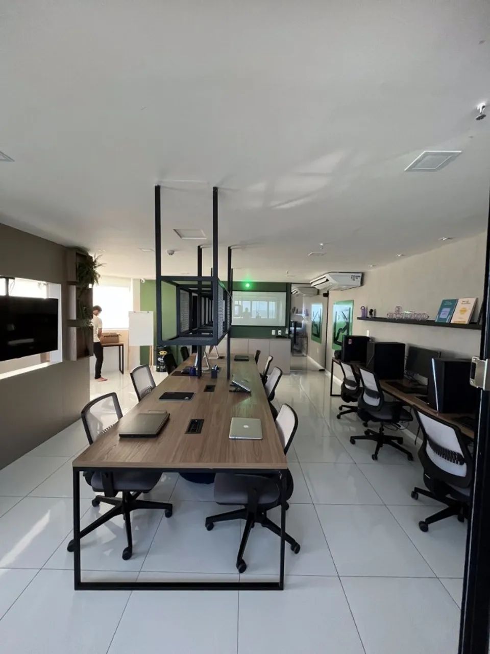 Comercial para Locação em Maceió, Centro, 1 banheiro, 2 vagas - Foto 5