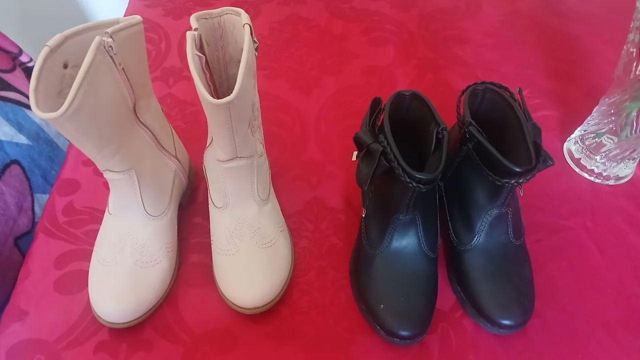 Botas novas infantil !