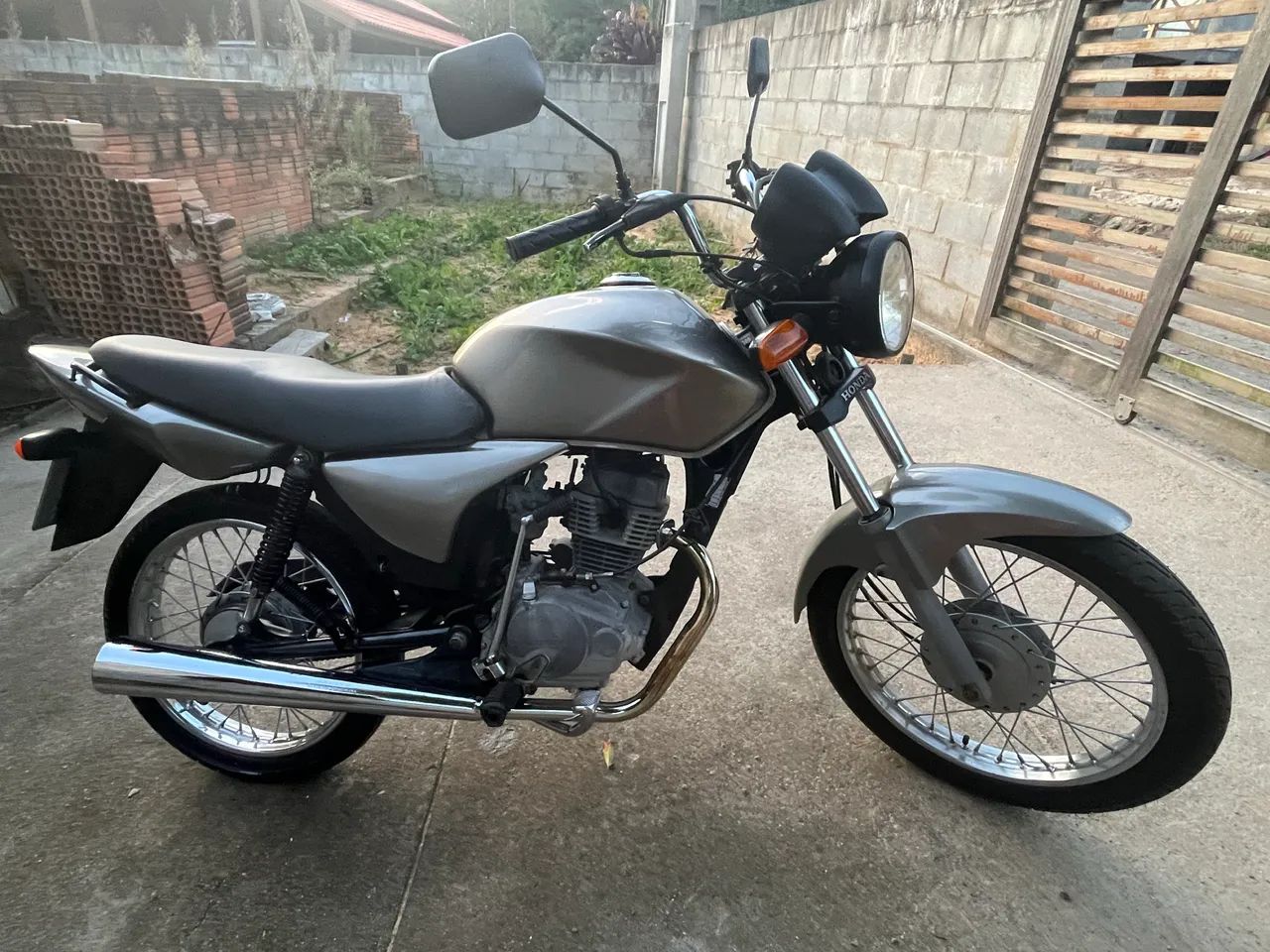 CG150 KS  - Foto 4