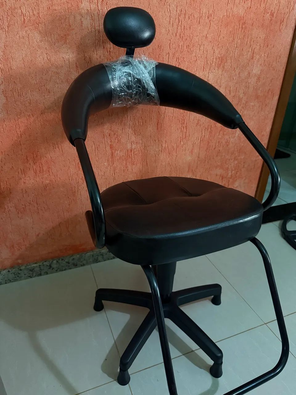 Cadeira Salão Futurama, Moderna Preto