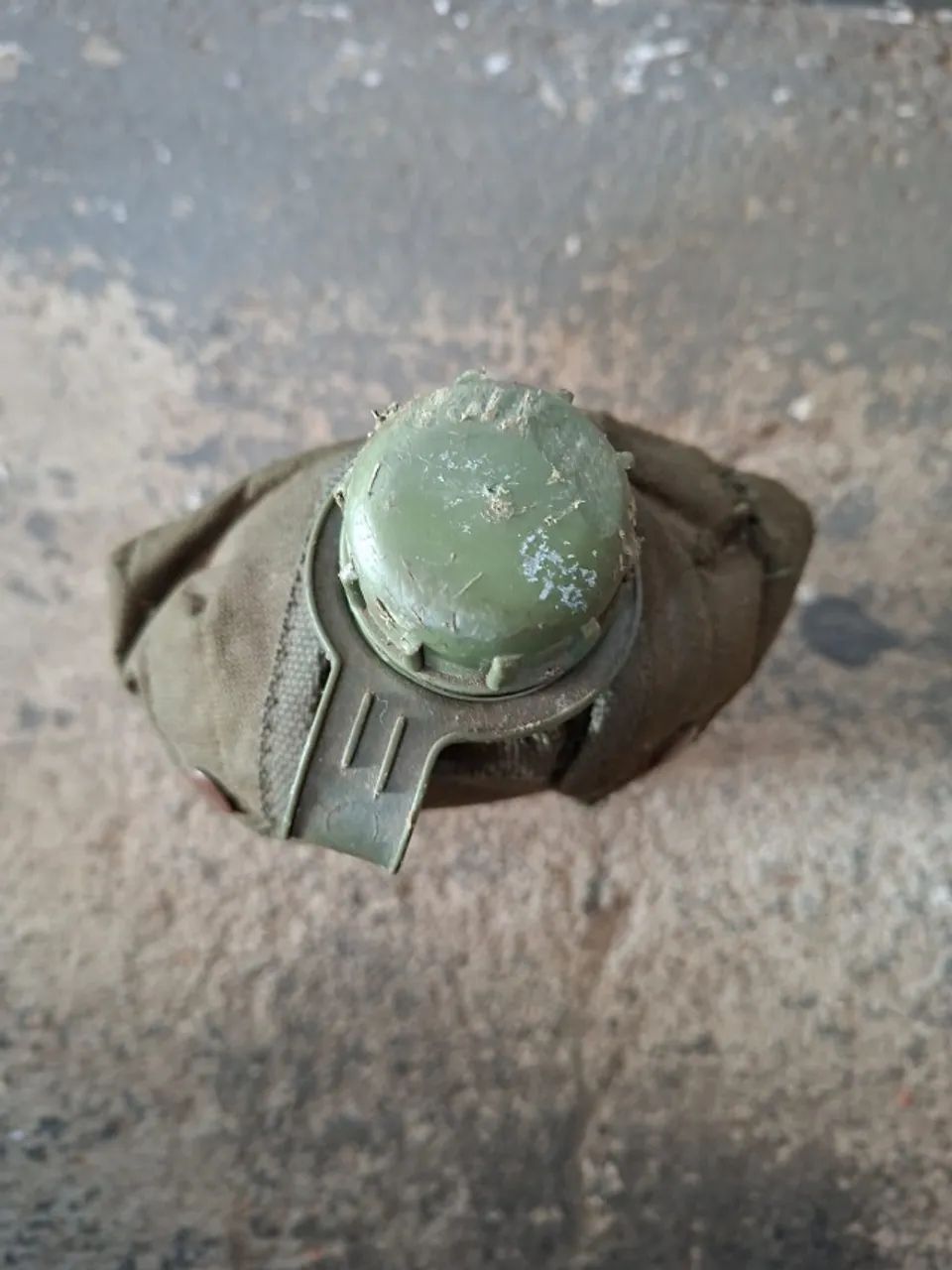 Cantil exército antigo com capinha  - Foto 3