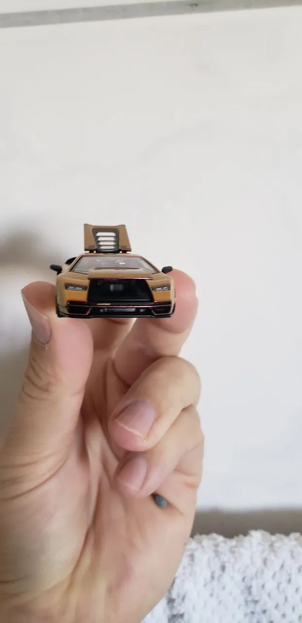Mini gt 1/64 lamborghini countach lpi 800-4 - Foto 5
