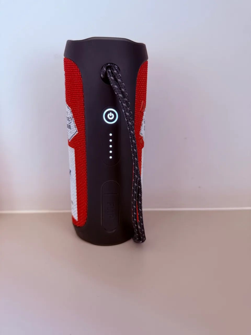 Caixa JBL Flip budweiser original personalizada - Foto 3