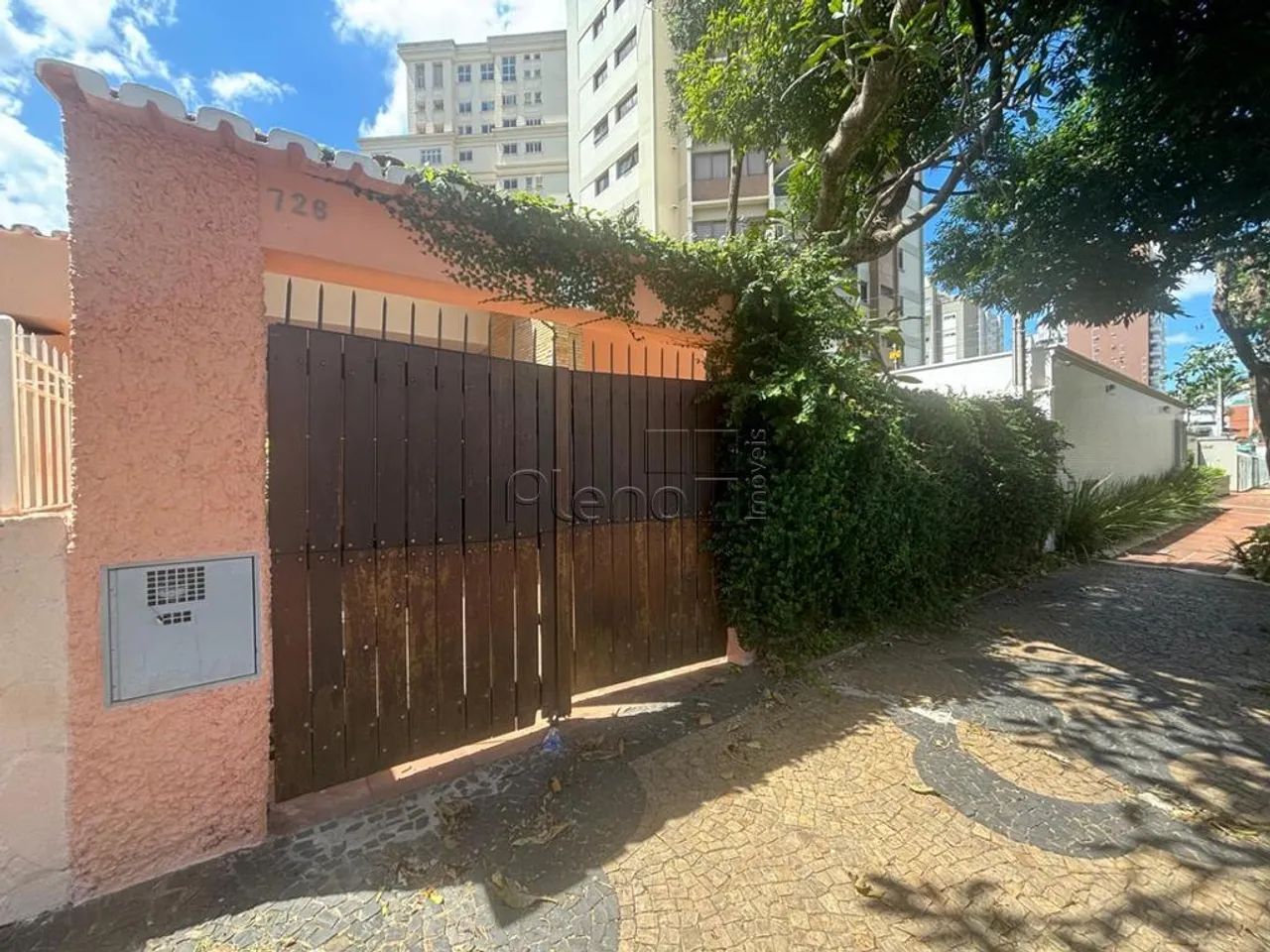 Casa à venda e para alugar em Campinas, Cambuí, com 3 quartos, com 175.3 m²