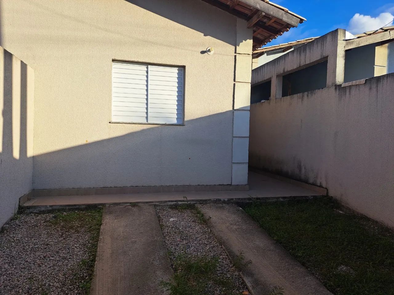 Aluga ar condicionado fogão e geladeira box nos banheiros  - Foto 2