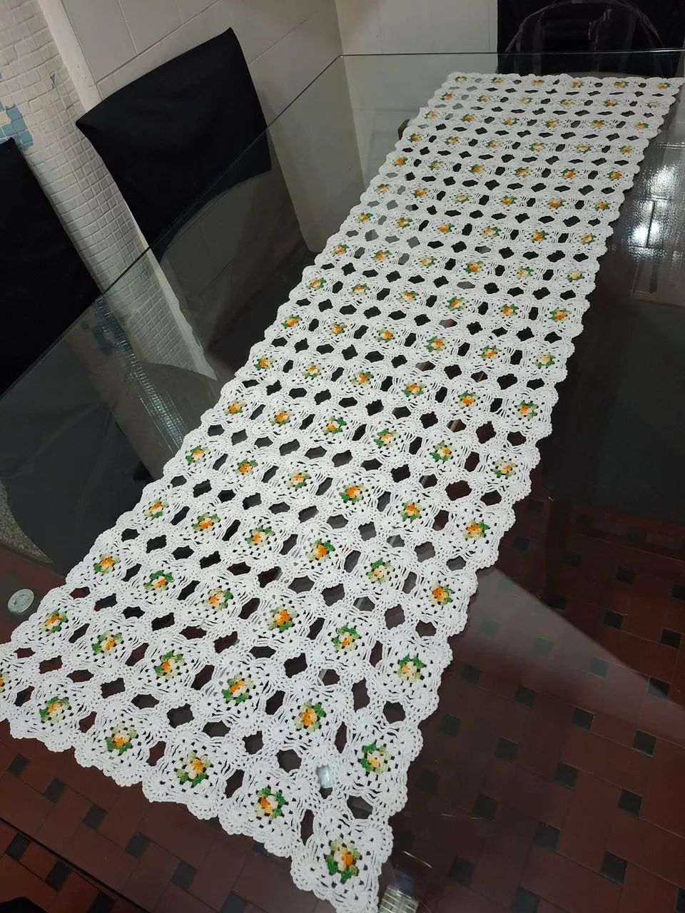 Caminho de mesa crochê