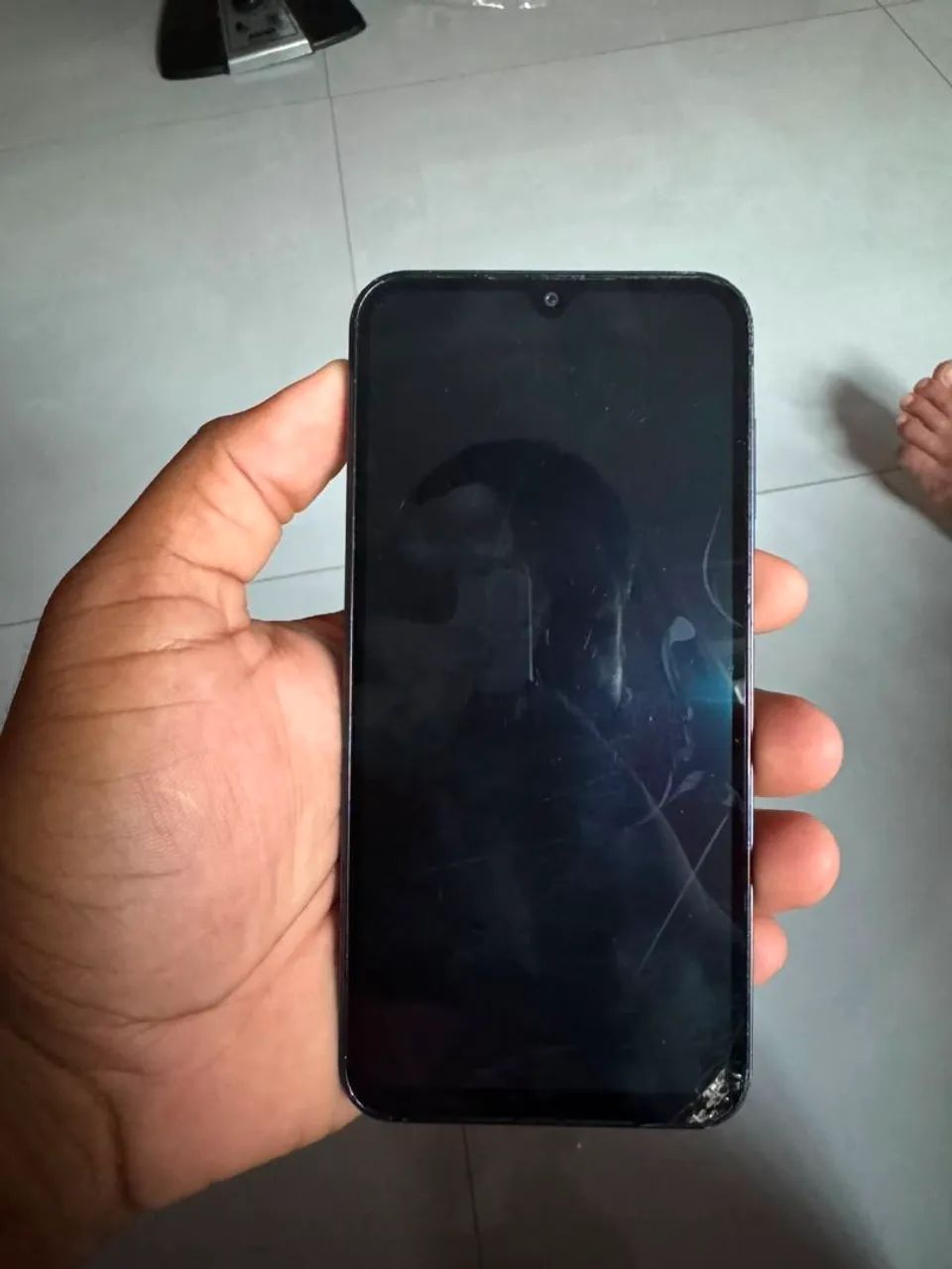 Vendo ou troco esse A15  - Foto 3