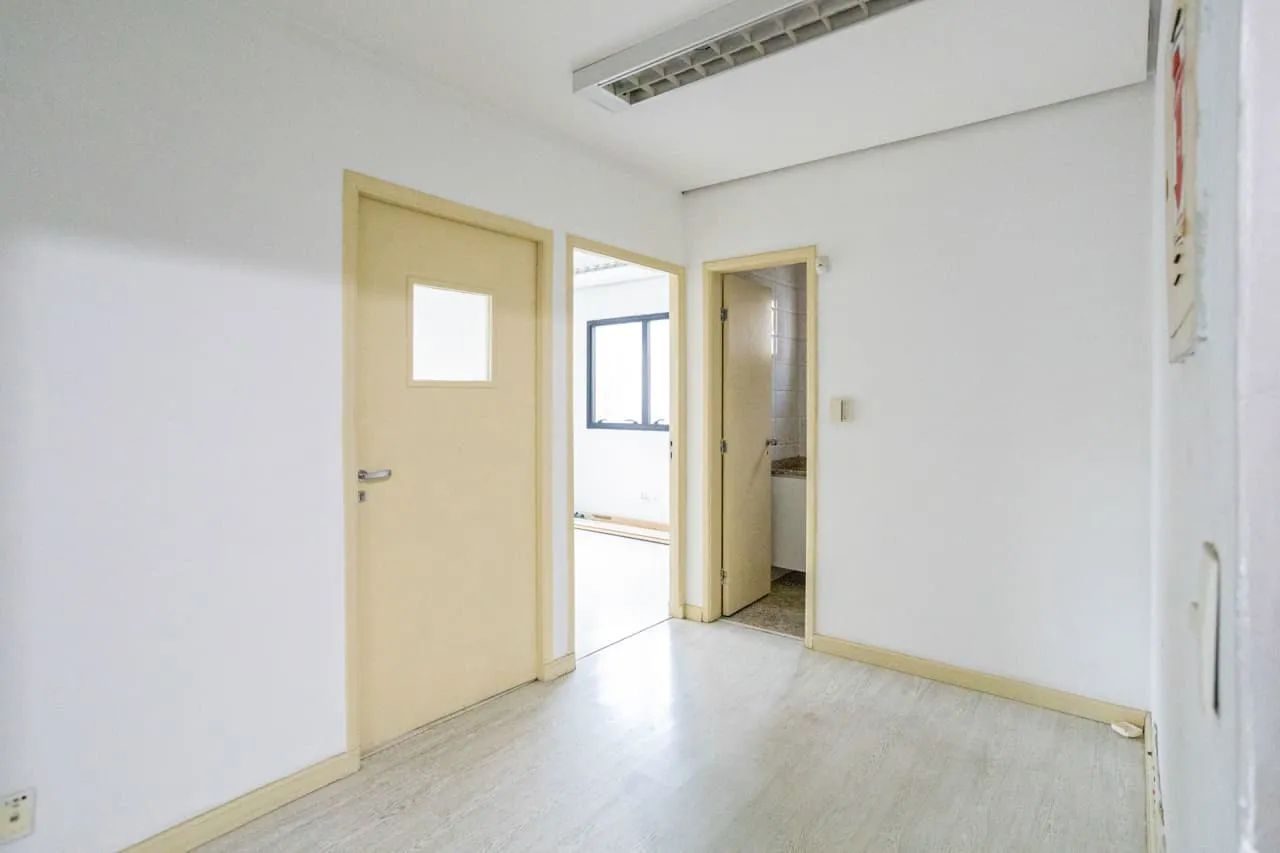 Sala comercial na Rua Traipu, 114 - sala 61  45 m² - Foto 2